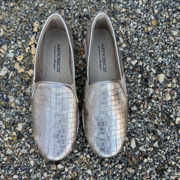 Comfort Slip On - AER9413 - Image 2