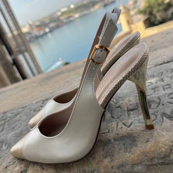 Elegant Cream & Gold - CAP11514 - Image 2